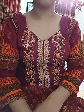 Tanha18 online show from June 2026 01:10:01 PM