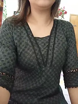 Tanha18 online show from June 2026 06:51:02 AM