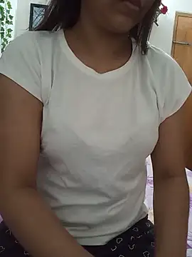 Tanha18 online show from June 2026 01:17:02 PM