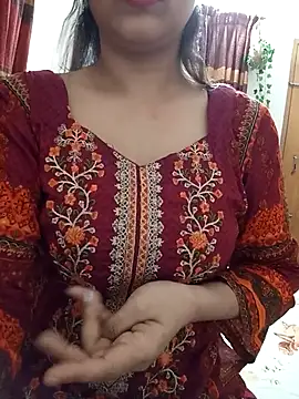 Tanha18 online show from July 2026 01:32:02 PM