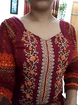 Tanha18 online show from August 2026 06:29:02 PM