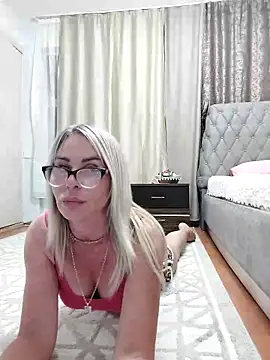 ElenabonyX online show from June 2026 07:38:01 PM