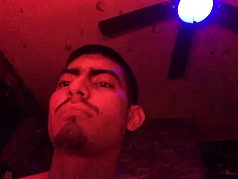 Kike8090 online show from March 2026 05:45:01 PM