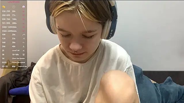 Snapshot of LorRebak chatting on November 2025 10:25:02 AM LorRebak online show from November 2025 10:25:02 AM