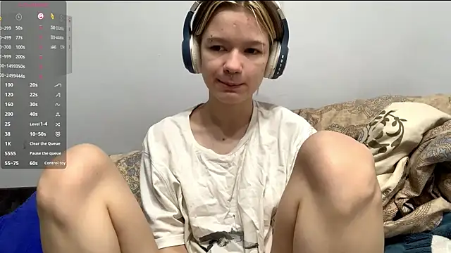 Snapshot of LorRebak chatting on November 2025 10:48:01 AM LorRebak online show from November 2025 10:48:01 AM