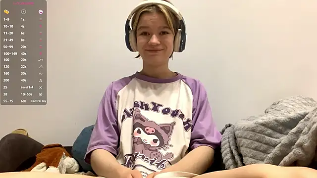 Snapshot of LorRebak chatting on November 2025 10:51:02 AM LorRebak online show from November 2025 10:51:02 AM