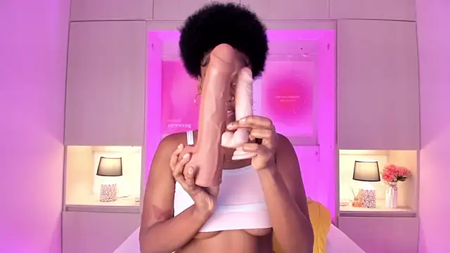 MaraBaker online show from October 2025 12:09:01 PM