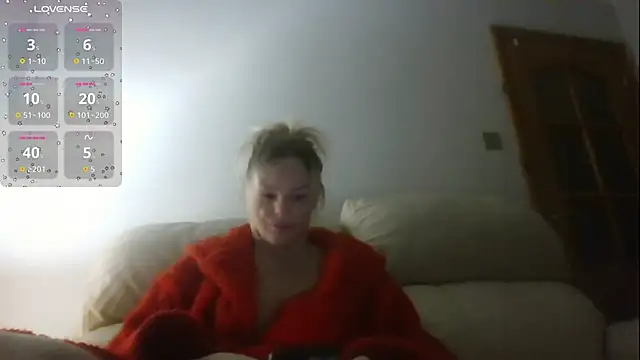 Snapshot of SUGER-SPICE chatting on October 2025 07:58:02 PM SUGER-SPICE online show from October 2025 07:58:02 PM