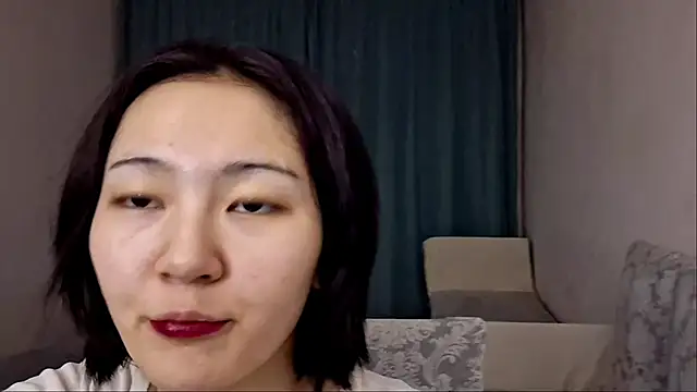 Lyndasilk online show from May 2026 03:17:01 PM