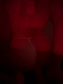 Snapshot of lisa_doll1 chatting on November 2025 08:09:02 PM lisa doll1 online show from November 2025 08:09:02 PM