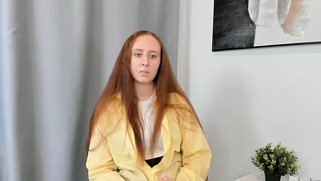 Snapshot of IngridCothron chatting on October 2025 01:10:01 PM IngridCothron online show from October 2025 01:10:01 PM
