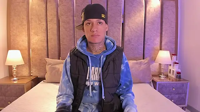 GaelCarter online show from October 2025 01:02:02 AM