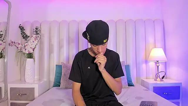 GaelCarter online show from November 2025 05:33:01 AM