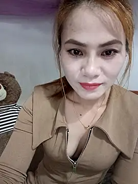 Snapshot of Labi2k chatting on November 2025 12:38:02 PM Labi2k online show from November 2025 12:38:02 PM