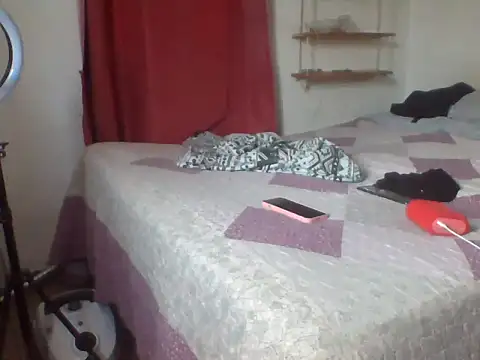 Snapshot of gatitachilena2 chatting on February 2026 10:46:02 PM gatitachilena2 online show from February 2026 10:46:02 PM