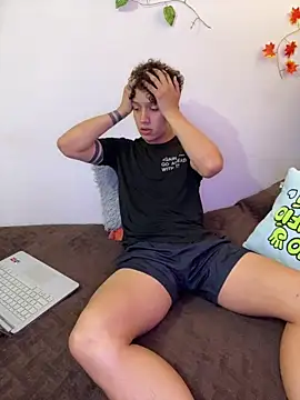 Snapshot of charly_926 chatting on December 2025 06:46:02 PM charly 926 online show from December 2025 06:46:02 PM