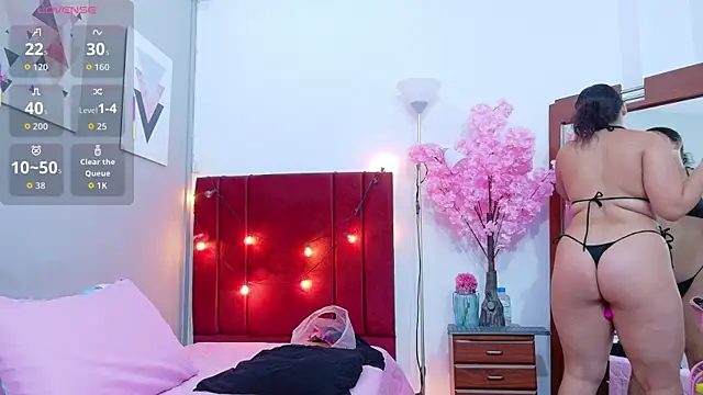 Snapshot of chubbykinkyygirl chatting on December 2025 12:47:02 PM chubbykinkyygirl online show from December 2025 12:47:02 PM