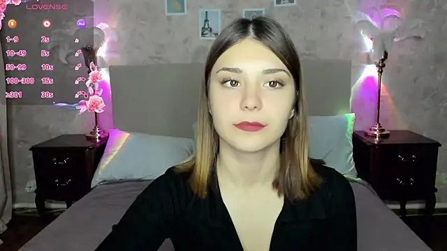 Snapshot of MargoChill chatting on November 2025 02:40:02 PM MargoChill online show from November 2025 02:40:02 PM