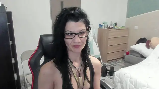 Snapshot of SweetSin40 chatting on March 2026 08:46:02 PM SweetSin40 online show from March 2026 08:46:02 PM