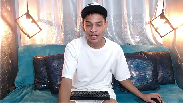 Snapshot of liam_sti1 chatting on October 2025 11:17:02 PM liam sti1 online show from October 2025 11:17:02 PM