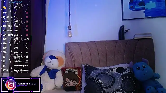 Chriss-ricci online show from October 2025 05:18:01 AM
