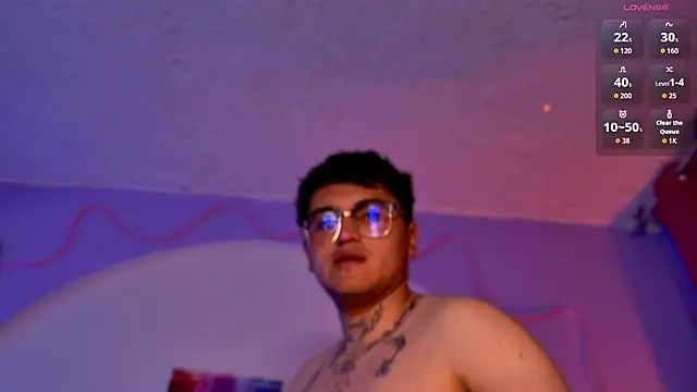 Keyla and myke  online show from October 2025 07:12:01 PM