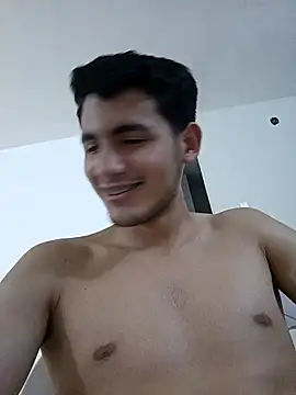 Snapshot of Alessandrorous chatting on October 2025 01:20:02 AM Alessandrorous online show from October 2025 01:20:02 AM