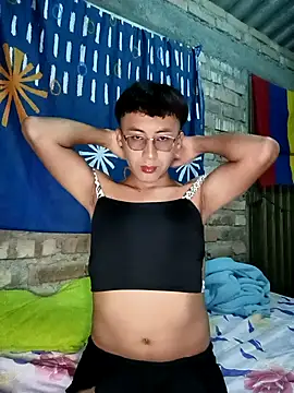 Snapshot of karola_horny chatting on October 2025 01:06:02 AM karola horny online show from October 2025 01:06:02 AM