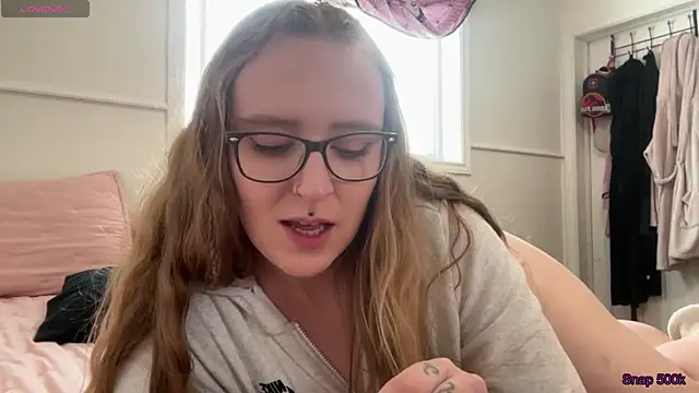 Pattyworld69 online show from March 2026 03:17:01 PM