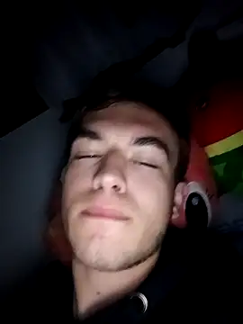 Kamil175272 online show from October 2025 12:55:01 AM