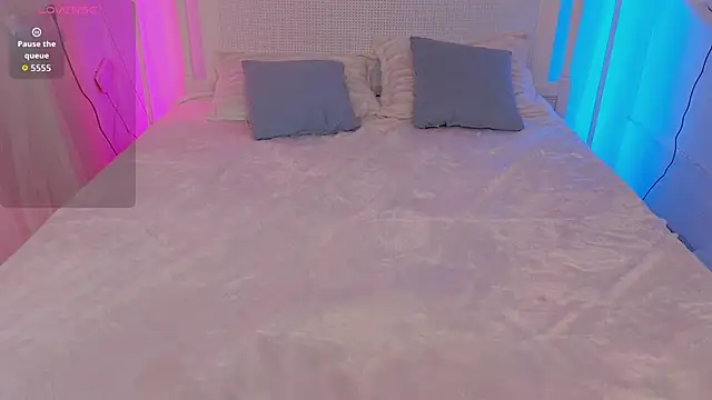 Angelie  Eyes online show from February 2026 04:49:01 PM