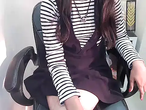 notty heena online show from November 2025 02:54:02 AM