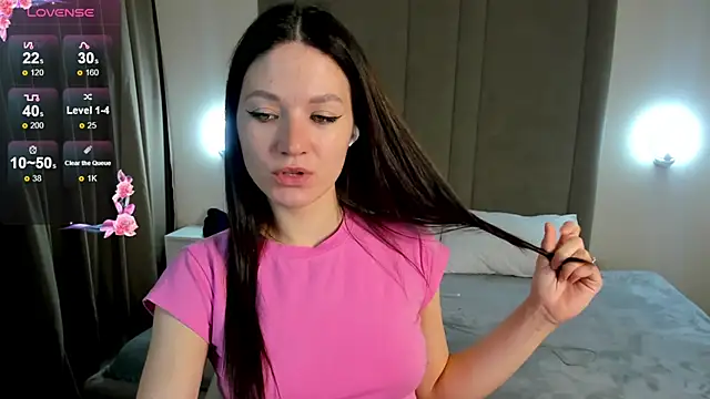 Snapshot of ChillGato chatting on November 2025 01:36:01 AM ChillGato online show from November 2025 01:36:01 AM