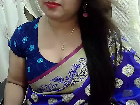 SexyRani2000 online show from April 2026 08:28:02 PM