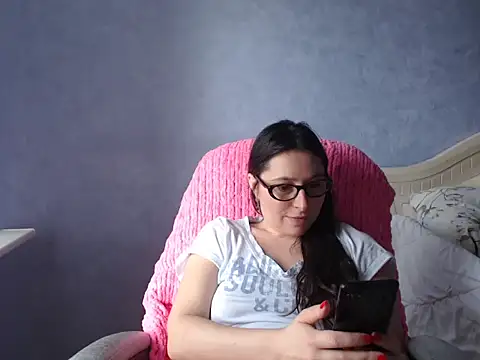 LuckyLisa23 online show from June 2026 11:55:01 AM