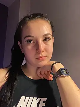 Snapshot of Polly29332 chatting on October 2025 06:18:01 PM Polly29332 online show from October 2025 06:18:01 PM