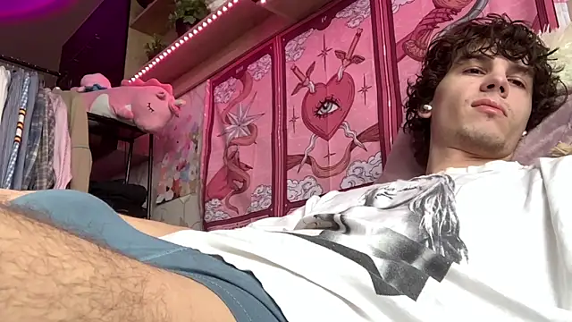 Jeremy1Scott online show from April 2026 04:16:01 AM