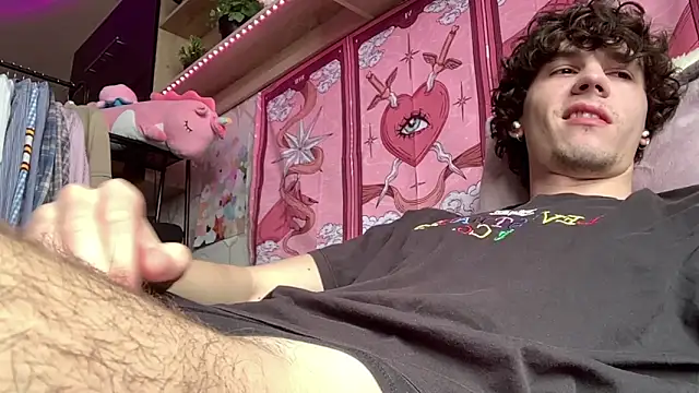 Jeremy1Scott online show from April 2026 04:52:02 AM