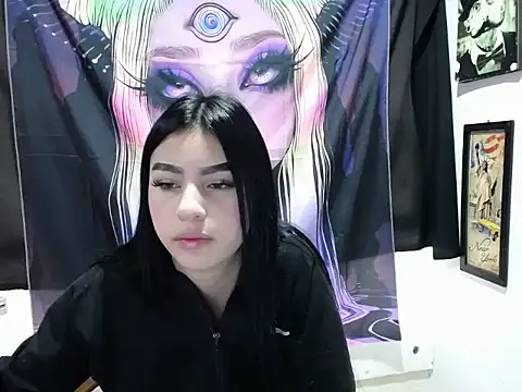 AlanaCollins- online show from October 2025 11:33:02 AM