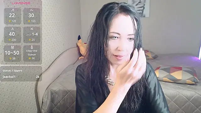 Snapshot of beautiful_moon3 chatting on May 2026 04:26:01 PM beautiful moon3 online show from May 2026 04:26:01 PM