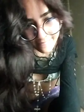 Reiha online show from October 2025 04:56:01 AM