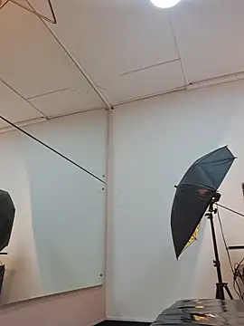 Mariana-Torres online show from December 2025 12:11:02 PM