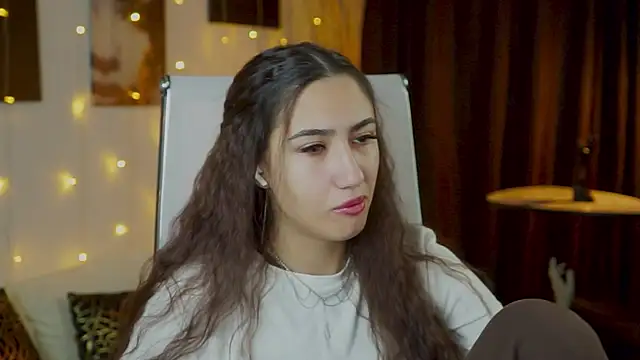 Snapshot of RebeckaThornton chatting on December 2025 09:51:02 AM RebeckaThornton online show from December 2025 09:51:02 AM