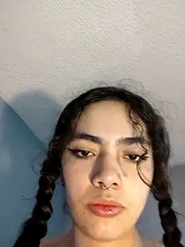 Snapshot of Sofia_Rodriguez8 chatting on October 2025 09:23:01 AM Sofia Rodriguez8 online show from October 2025 09:23:01 AM