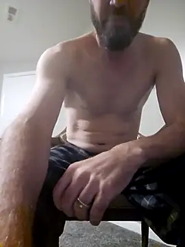 Snapshot of LudaX1 chatting on October 2025 12:28:02 PM LudaX1 online show from October 2025 12:28:02 PM