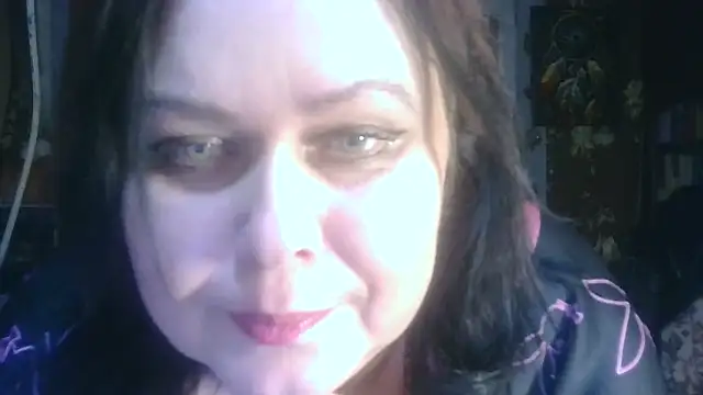 Snapshot of CharleeKendall chatting on November 2025 03:16:02 PM CharleeKendall online show from November 2025 03:16:02 PM