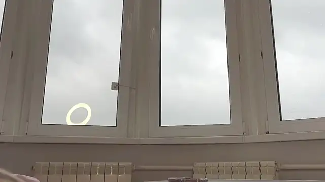 Snapshot of lilia_Nilsson chatting on November 2025 04:47:01 AM lilia Nilsson online show from November 2025 04:47:01 AM