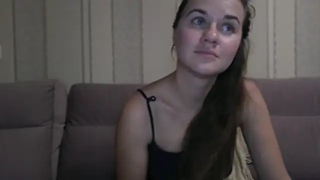 GiaaCaranggi online show from November 2025 06:29:01 PM