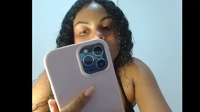 Snapshot of Valerii_smithh chatting on November 2025 12:19:01 AM Valerii smithh online show from November 2025 12:19:01 AM