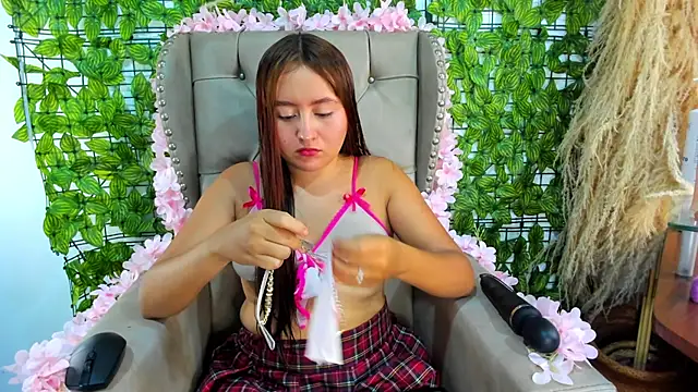 melodi pink online show from December 2025 06:31:01 AM